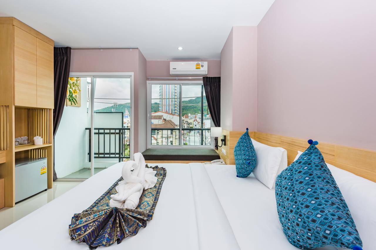 Royal Luxury Hotel Patong Dış mekan fotoğraf