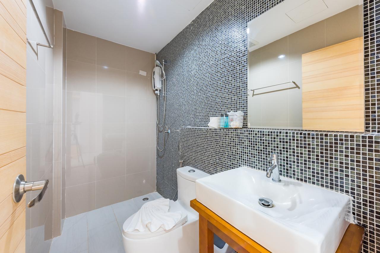 Royal Luxury Hotel Patong Dış mekan fotoğraf